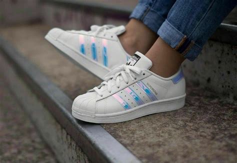 Adidas Halbschuhe für Damen online entdecken 